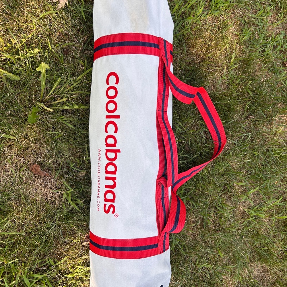 CoolCabanas White and Red Carry Bag